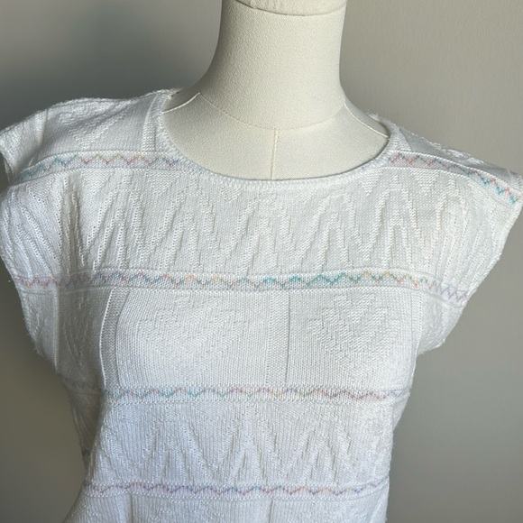 Vintage Women’s Cottagecore Soft Girl Spring Lightweight‎ Knit Sweater Top Med - Picture 2 of 7